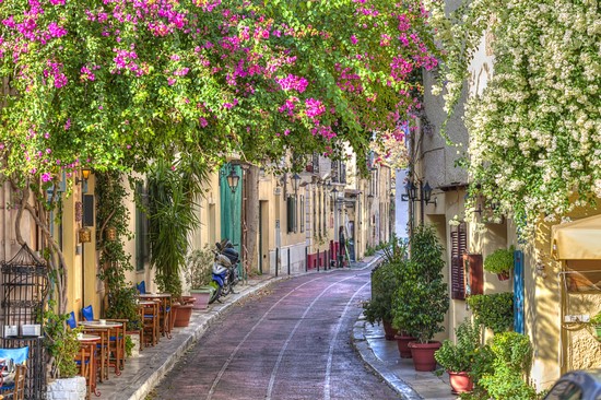 atene comporta